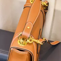 $80.00 USD Gucci AAA Quality Messenger Bags For Women #1270427