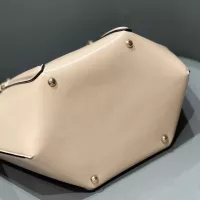 $88.00 USD Gucci AAA Quality Handbags For Women #1270467