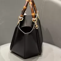 $88.00 USD Gucci AAA Quality Handbags For Women #1270470