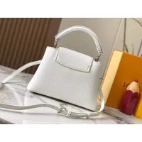 $88.00 USD Louis Vuitton AAA Quality Messenger Bags For Women #1270552