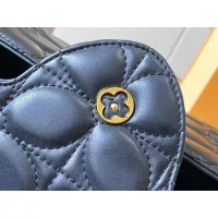 $92.00 USD Louis Vuitton AAA Quality Messenger Bags For Women #1270562