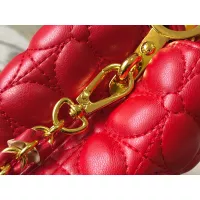 $88.00 USD Louis Vuitton AAA Quality Messenger Bags For Women #1270565