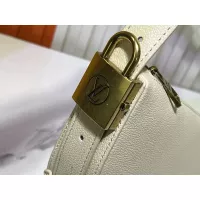 $64.00 USD Louis Vuitton AAA Quality Messenger Bags For Women #1270576
