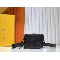 $85.00 USD Louis Vuitton AAA Quality Messenger Bags For Women #1270578