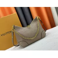 $64.00 USD Louis Vuitton AAA Quality Messenger Bags For Women #1270584