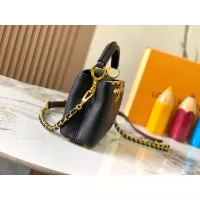 $88.00 USD Louis Vuitton AAA Quality Messenger Bags For Women #1270647