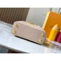 $88.00 USD Louis Vuitton AAA Quality Messenger Bags For Women #1270656