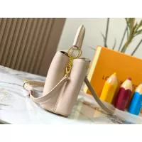 $92.00 USD Louis Vuitton AAA Quality Messenger Bags For Women #1270658