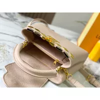 $92.00 USD Louis Vuitton AAA Quality Messenger Bags For Women #1270658