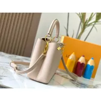$96.00 USD Louis Vuitton AAA Quality Messenger Bags For Women #1270659