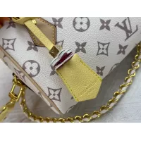 $64.00 USD Louis Vuitton AAA Quality Handbags For Women #1270748