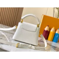 $92.00 USD Louis Vuitton AAA Quality Messenger Bags For Women #1270826