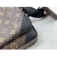 $72.00 USD Louis Vuitton AAA Man Messenger Bags #1270928