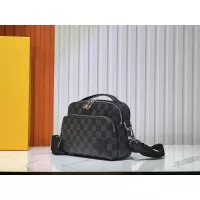 $76.00 USD Louis Vuitton AAA Man Messenger Bags #1270934
