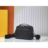 $76.00 USD Louis Vuitton AAA Man Messenger Bags #1270936