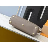 $68.00 USD Louis Vuitton AAA Quality Handbags For Women #1271045