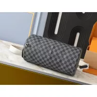 $64.00 USD Louis Vuitton AAA Quality Messenger Bags For Unisex #1271081