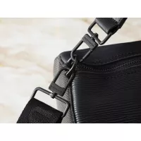 $64.00 USD Louis Vuitton AAA Quality Messenger Bags For Unisex #1271083