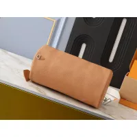 $64.00 USD Louis Vuitton AAA Quality Messenger Bags For Unisex #1271088