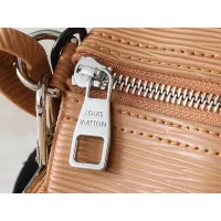 $64.00 USD Louis Vuitton AAA Quality Messenger Bags For Unisex #1271088