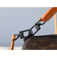 $64.00 USD Louis Vuitton AAA Quality Messenger Bags For Unisex #1271089