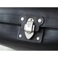 $82.00 USD Louis Vuitton AAA Quality Messenger Bags For Unisex #1271094