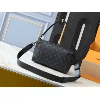 $82.00 USD Louis Vuitton AAA Quality Messenger Bags For Unisex #1271095