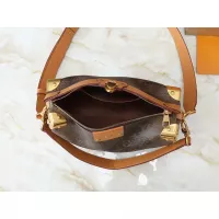 $82.00 USD Louis Vuitton AAA Quality Messenger Bags For Unisex #1271097