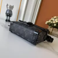 $85.00 USD Louis Vuitton AAA Quality Messenger Bags For Unisex #1271100