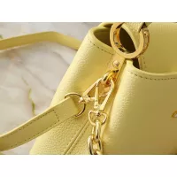 $88.00 USD Louis Vuitton AAA Quality Messenger Bags For Unisex #1271104