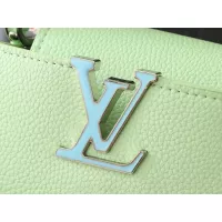 $88.00 USD Louis Vuitton AAA Quality Messenger Bags For Women #1271108