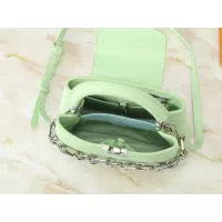 $92.00 USD Louis Vuitton AAA Quality Messenger Bags For Women #1271109
