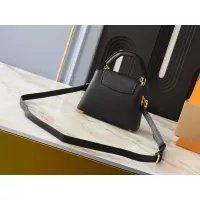 $88.00 USD Louis Vuitton AAA Quality Messenger Bags For Women #1271110