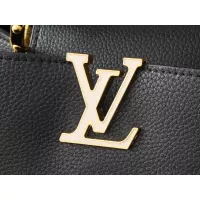 $92.00 USD Louis Vuitton AAA Quality Messenger Bags For Women #1271112