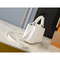 $85.00 USD Louis Vuitton AAA Quality Messenger Bags For Women #1271115