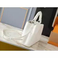 $88.00 USD Louis Vuitton AAA Quality Messenger Bags For Women #1271116