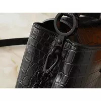 $85.00 USD Louis Vuitton AAA Quality Messenger Bags For Women #1271117