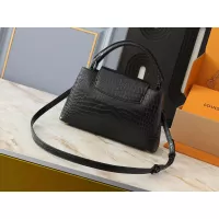 $88.00 USD Louis Vuitton AAA Quality Messenger Bags For Women #1271119
