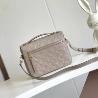 $190.00 USD Louis Vuitton AAA Quality Messenger Bags For Women #1271148