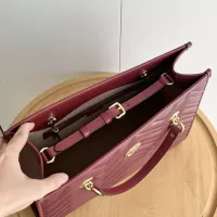 $88.00 USD Gucci AAA Quality Shoulder Bags For Women #1271296