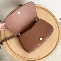 $80.00 USD Gucci AAA Quality Messenger Bags For Women #1271321