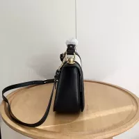 $80.00 USD Gucci AAA Quality Messenger Bags For Women #1271323