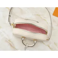 $60.00 USD Louis Vuitton AAA Quality Handbags For Women #1272850