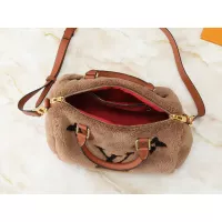 $64.00 USD Louis Vuitton AAA Quality Handbags For Women #1272859