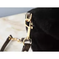 $64.00 USD Louis Vuitton AAA Quality Messenger Bags For Women #1272866