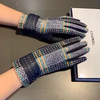 $36.00 USD Chanel Gloves #1272905