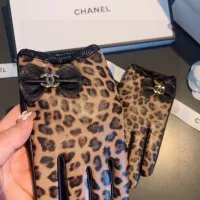 $45.00 USD Chanel Gloves For Women #1272908