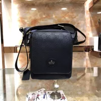 $132.00 USD Gucci AAA Man Messenger Bags #1273972