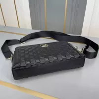 $108.00 USD Louis Vuitton AAA Man Messenger Bags #1274301