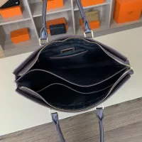 $158.00 USD Louis Vuitton AAA Man Handbags #1274310